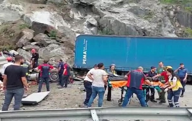 Türkiyədə azərbaycanlı uçqun altında qalıb öldü - FOTO