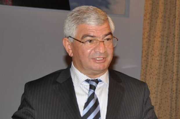 İşdən çıxarılan İCRA BAŞÇISI: “Hazırda gözəl yerlərdən birində dincəlirəm”