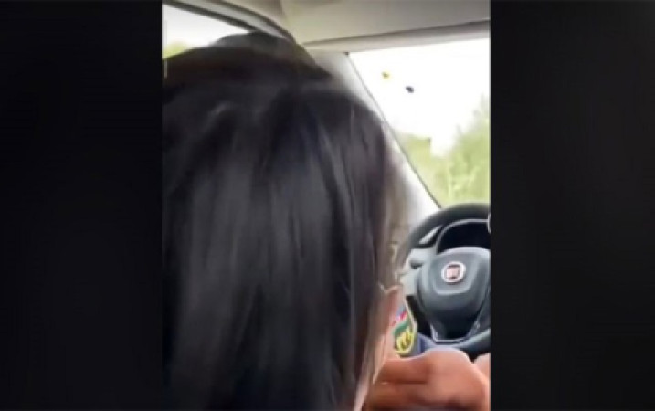 Polis maşınındakı qızların kimliyi BİLİNDİ: DİN-dən AÇIQLAMA + VİDEO