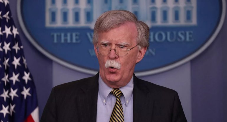 Con Bolton: Bunu edərsə, Putinə sui-qəsd təşkil olunacaq