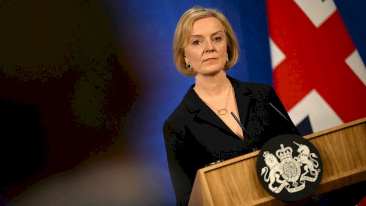 Britaniya baş naziri 44 günlük iqtidardan sonra istefa verdi