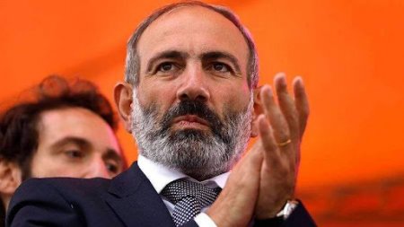 İrəvan Moskvaya qarşı: 10 noyabr razılaşması ləğv olunur? - Ermənistan rəhbəri Azərbaycana Rusiyasız yeni müqavilə təklif edir