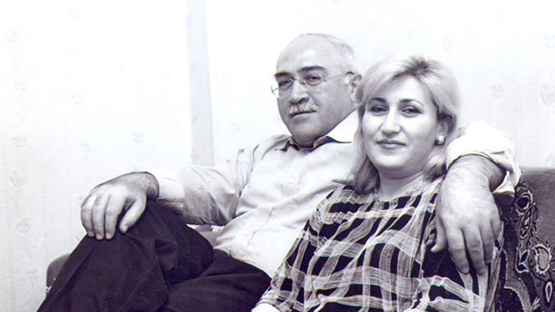 İsa Qəmbərin həyat yoldaşı elmlər doktoru oldu (FOTO)