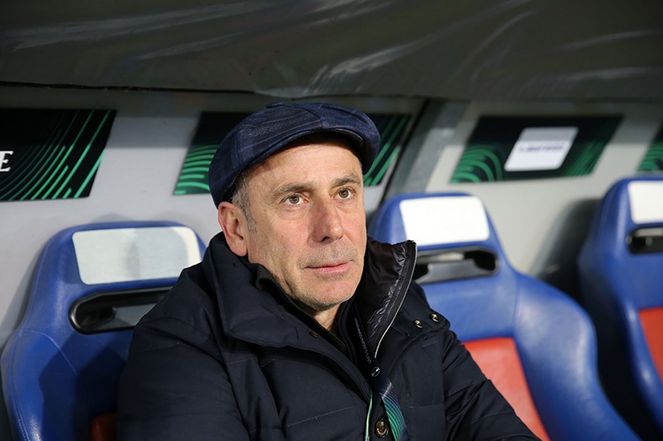 “Trabzonspor”un baş məşqçisi istefa verdi