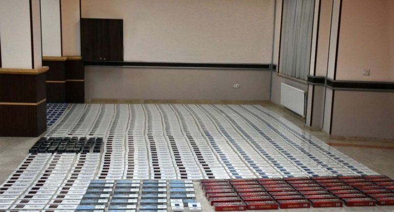 Naxçıvanda külli miqdarda aksiz markası olmayan siqaretlər aşkarlanıb