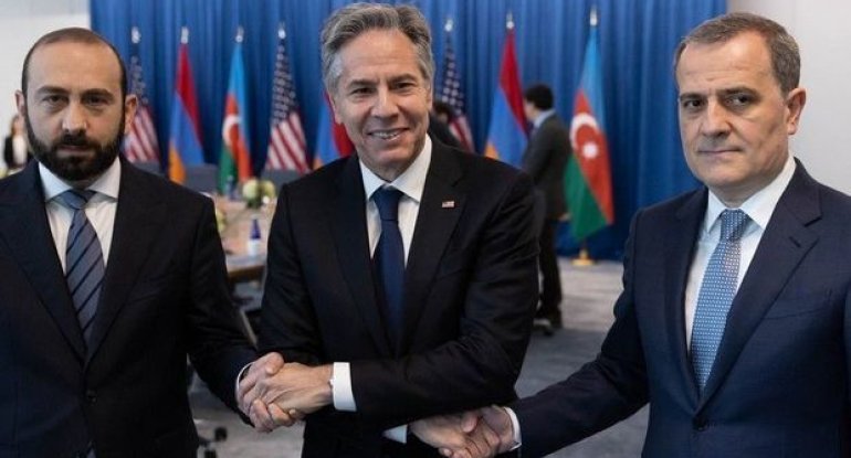 Blinken: “Azərbaycan və Ermənistan davamlı sülh sazişinə doğru ciddi irəliləyiş əldə ediblər”