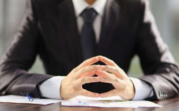 İnfarktdan ölən 27 yaşlı məktəb direktoru görün KİM İMİŞ