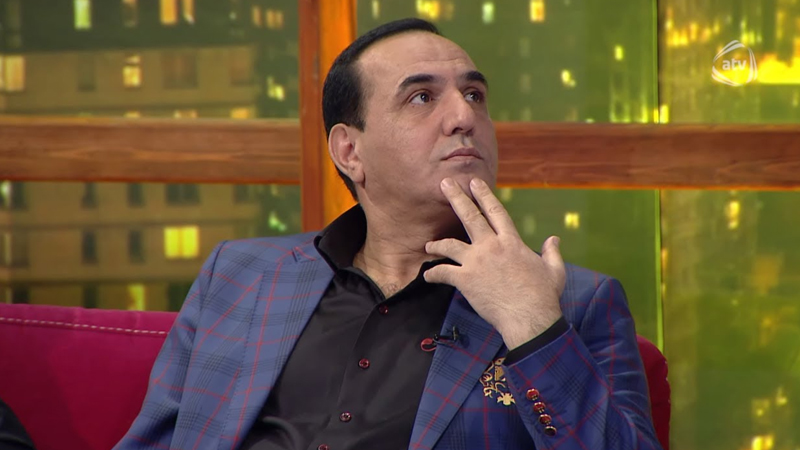 “Pul yağışı”na tutulan Manaf Ağayev etiraz etdi (VİDEO)