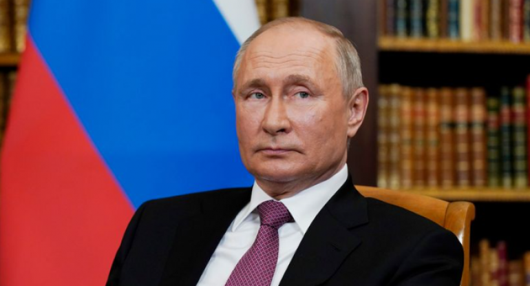 Putinlə bağlı ŞOK SİYAHI üzə çıxdı - FOTO