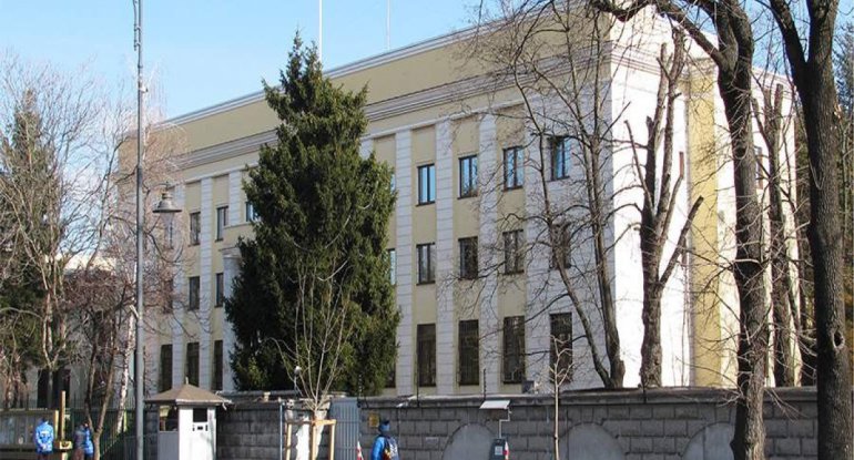 Rusiyanın Buxarestdəki səfirliyinin əməkdaşları Rumıniyanı tərk etdi