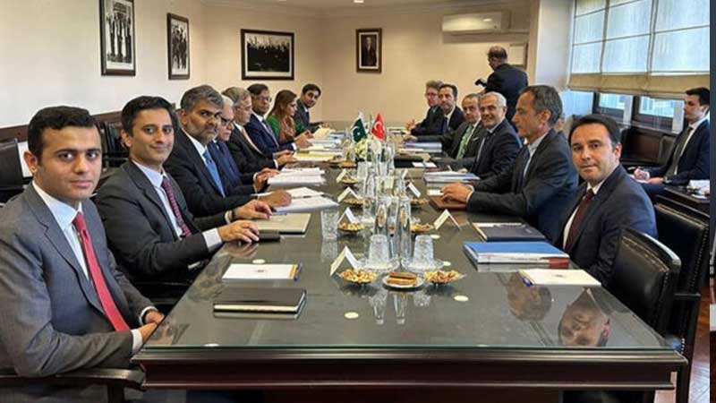 Türkiyə və Pakistan birgə hərbi müəssisələr yaradacaq