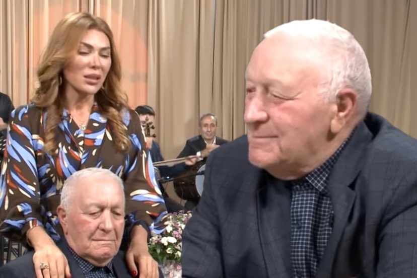 Xoşqədəm atasından danışıb ağladı: "Mənə pisliklərin içindən..." - VİDEO
