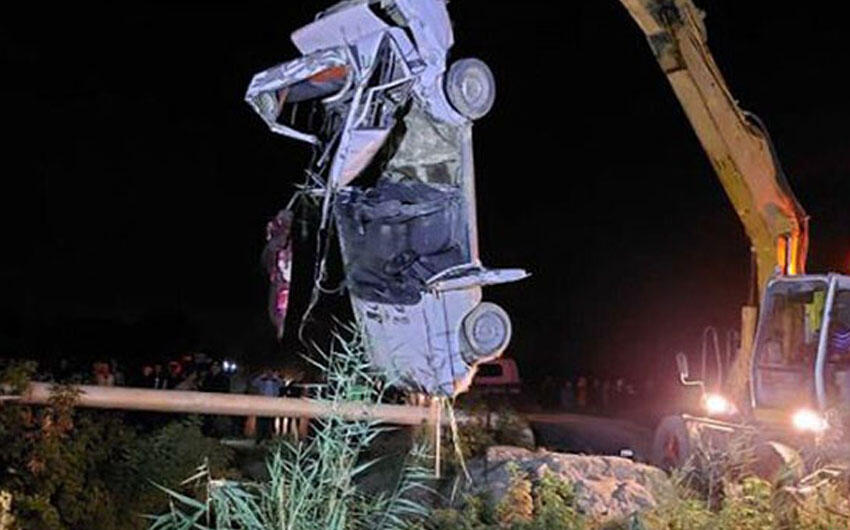 Sabirabadda ağır yol qəzasında 3 nəfər öldü - FOTO