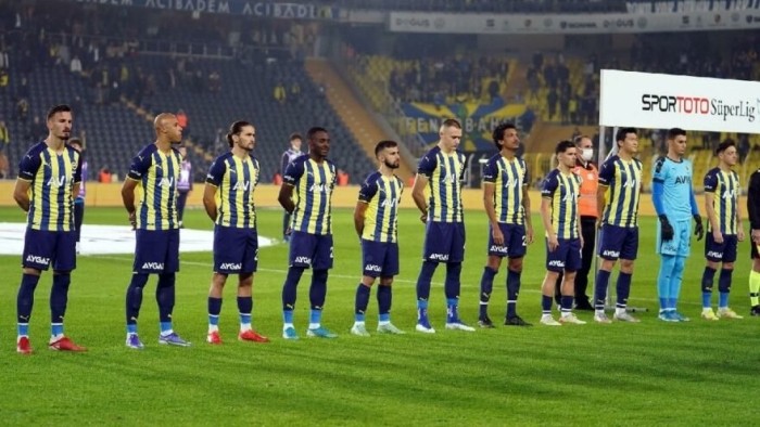 "Fənərbağça"nın məşhur futbolçusu "Trabzonspor"a keçir