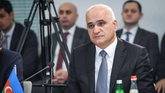 “Ermənistanda doğulub, ermənicə yaxşı bilir, onun atası…” – Erməni mediası Şahin Mustafayevdən yazdı