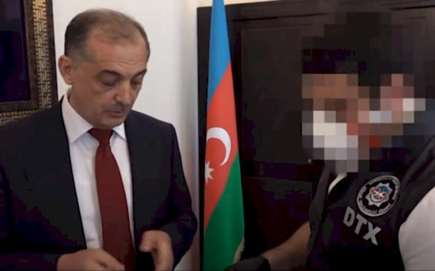Vilyam Hacıyevin evindən 6 odlu silah, 65 patron götürülüb - Məhkəmə