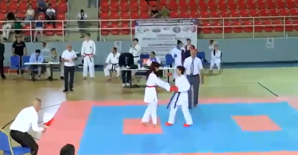 Erməni karateçi uduzduğu görüşdən sonra idmançımızın üzünə zərbə endirdi - VİDEO