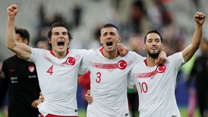 Madrid klubu türk ulduzun transferini açıqladı