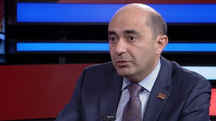 “RUSİYA QARABAĞ MƏSƏLƏSİNİ TƏXİRƏ SALMAĞI TƏKLİF EDİR” – “Ümid edirik Soçidə Rusiya Azərbaycanı razı salacaq”
