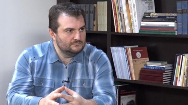"Ermənistandakı siyasi prosesləri Bakı diqtə edir" - Kiviryan