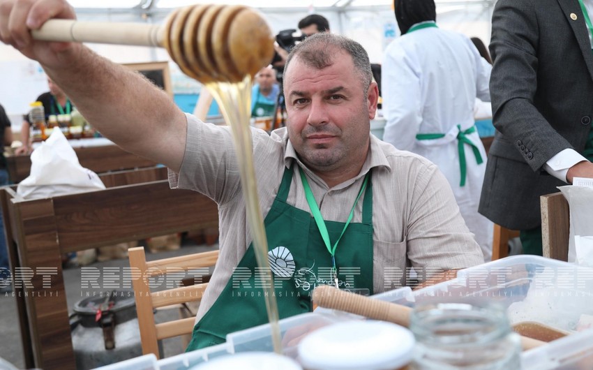 Bal yarmarkasına ilk dəfə Şərqi Zəngəzur və Qarabağdan fermerlər qatılıb
