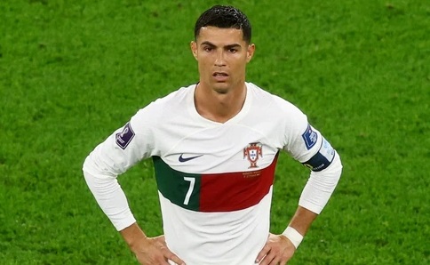 Ronaldo bu kluba keçir – Yaxın saatlarda yola düşür
