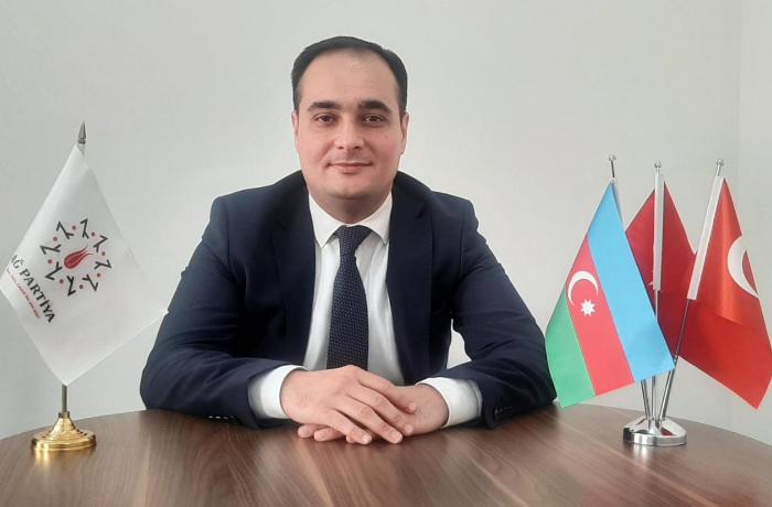 “Bir xalq ki, unitazlarını götürüb gedirsə, onlar …”