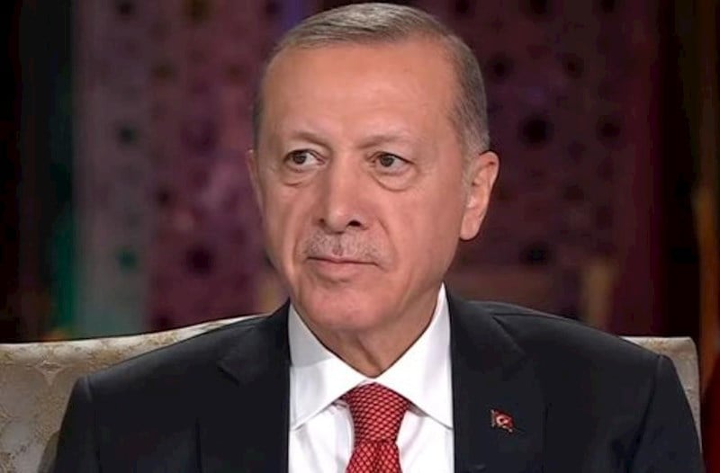 "Mənə qarşı belə bir şey etsələr, mən də göz yummaram" - Ərdoğan Putini müdafiə etdi