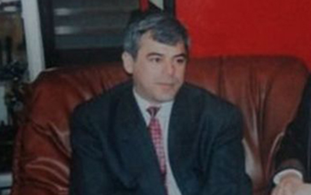 Prezidentin sabiq mətbuat katibi vəfat etdi