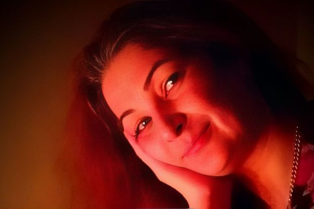 İranda hicab taxmaqdan imtina edən tibb bacısına həbs və şallaq cəzası verildi - FOTO