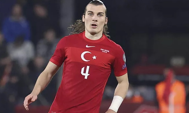 Çağlar Söyüncü Türkiyə klubuna keçir