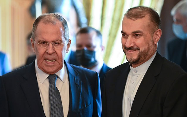 Lavrov iranlı həmkarı ilə danışdı