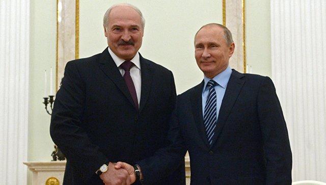 Batya Putinlə Azərbaycandan keçən yolu müzakirə etdi