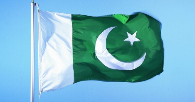 Pakistan dost ölkələrdən 4 milyard dollar ALACAQ