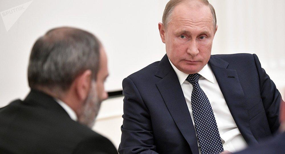 Putindən Nikola: Bunun üçün iradəniz var!