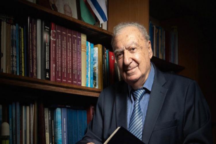 Mixail Aqarunov vəfat etdi