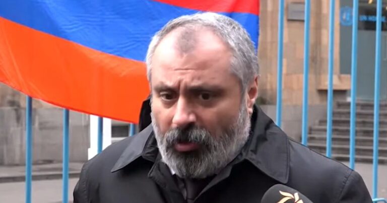 "Laçında Azərbaycan gömrük postu Qarabağ üçün həbsxanaya aparan məntəqə olacaq" - Babayan