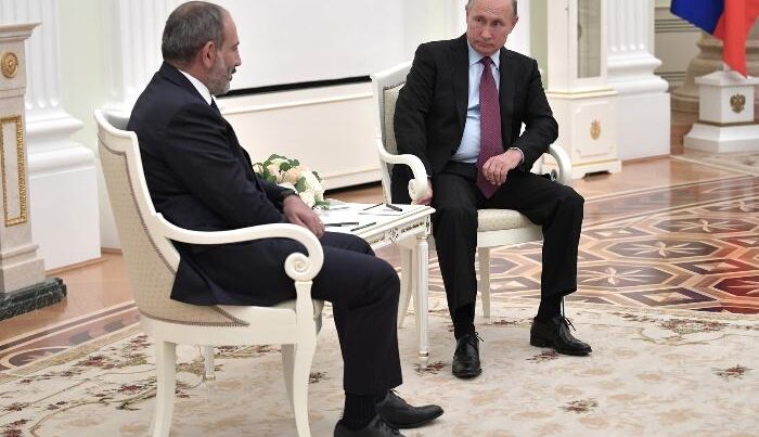 Kreml Paşinyan-Putin telefon danışığının təfərrüatlarını AÇIQLADI