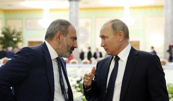 Putin Nikola mesaj göndərdi, Əliyevə isə yox. Niyə?