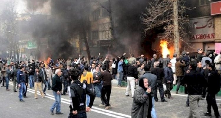 İranda etirazların SON NÖQTƏSİ: Qarşıda iki ssenari var – “Olum ya ölüm” - ANALİZ