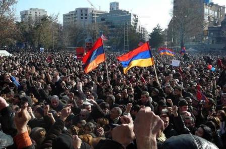 İrəvanda “Artsax” deyən hər kəsi həbs gözləyir