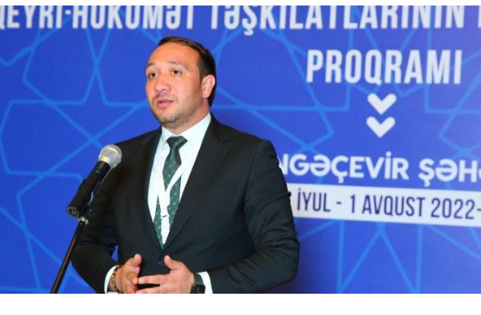 Toğrul Allahverdili: “İran özünü yığışdırmalıdır”