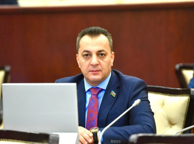 Deputat: “Litva təcili öz səhvini düzəltməlidir”
