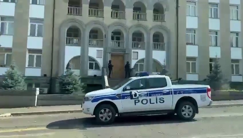 “DİN”in binası Azərbaycan polisinin nəzarətinə keçdi – VİDEO