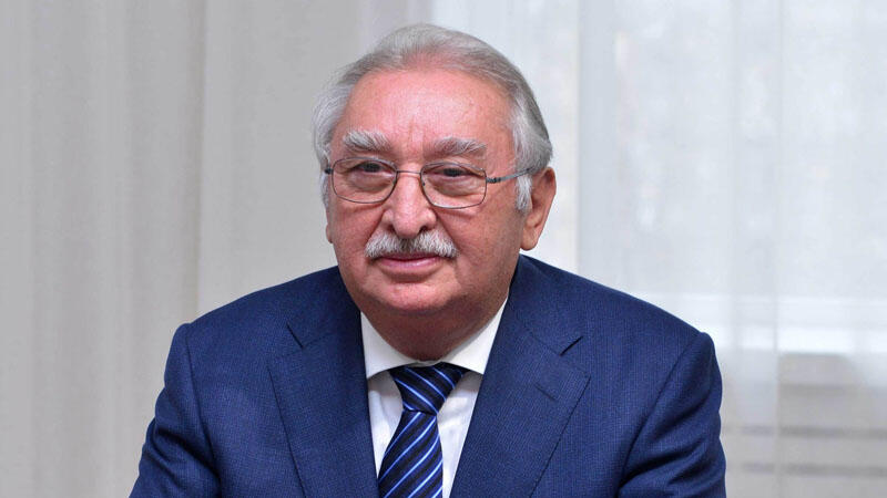 Əhməd Vəliyevin bankı ləğv edildi