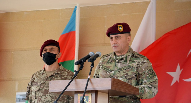 General Mirzəyev ordumuzun 70 faizini təşkil edən quru qoşunlarına komandanlıq edəcək, bəs onun yerini kim alacaq?