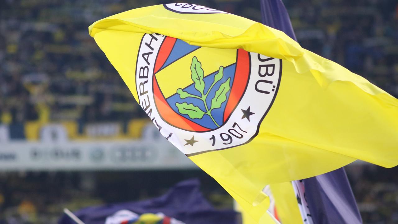 "Fənərbağça" dünyaca məşhur futbolçu üçün hərəkətə keçdi