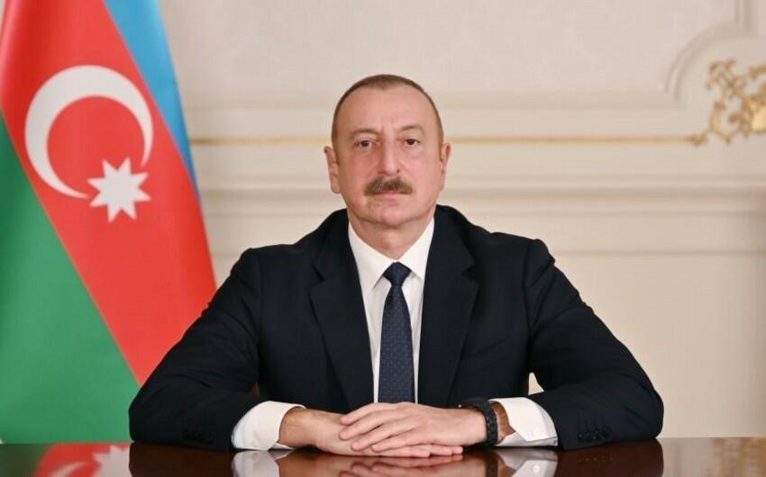 Prezidentə təbrik məktubları gəlməkdə davam edir