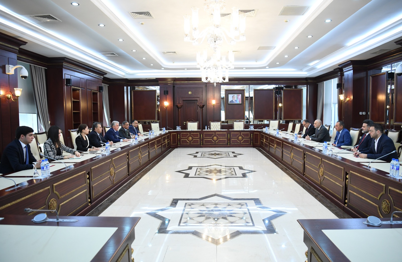 İraq Parlamentinin müşahidə missiyasının üzvləri Milli Məclisdə görüşdə iştirak ediblər