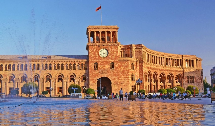 Fransa ilə hərbi saziş başlanğıcdır: İrəvanın hədəfi...